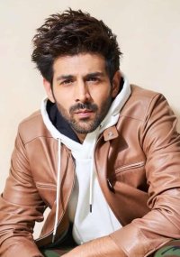 kartik aaryan 6